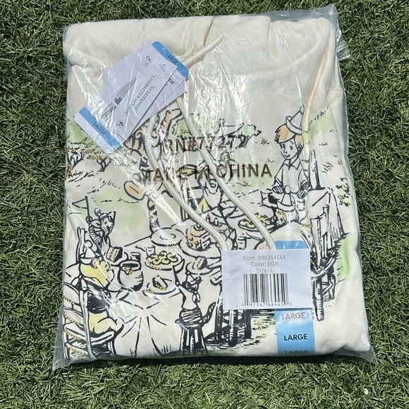 Disney’s Winnie the Pooh Hoodie - Picture 5 of 7